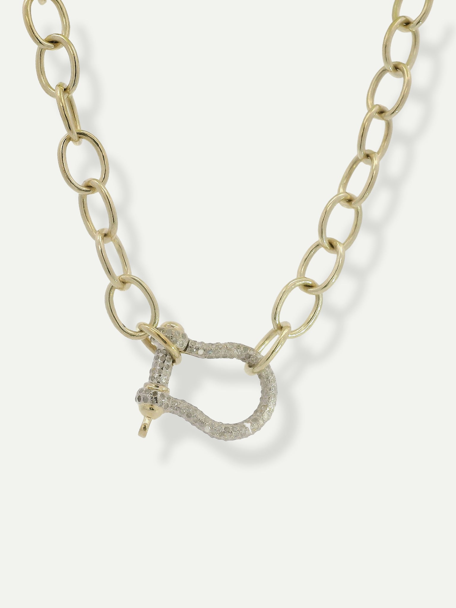 The Woods Fine Jewelry display picture 2