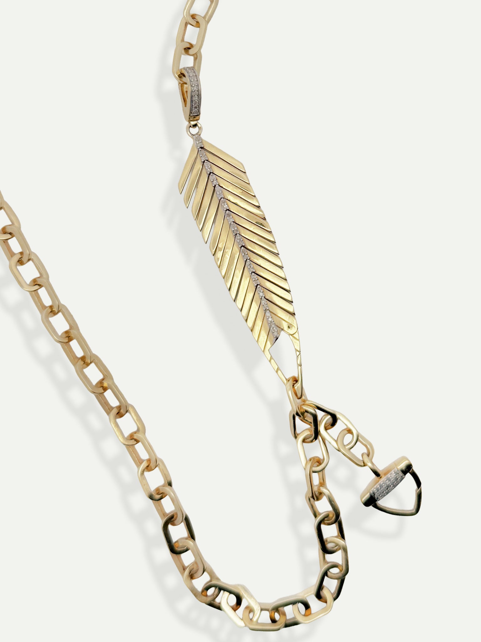 Enhancers – The Woods Fine Jewelry display picture 1